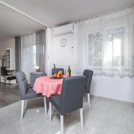 Apartment Lovely In With Kitchen *